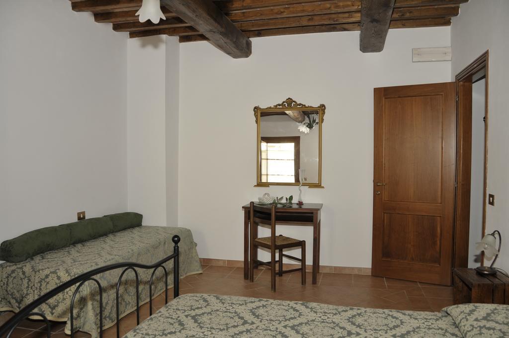 Agriturismo Renai E Monte II Gambassi Terme Exteriör bild